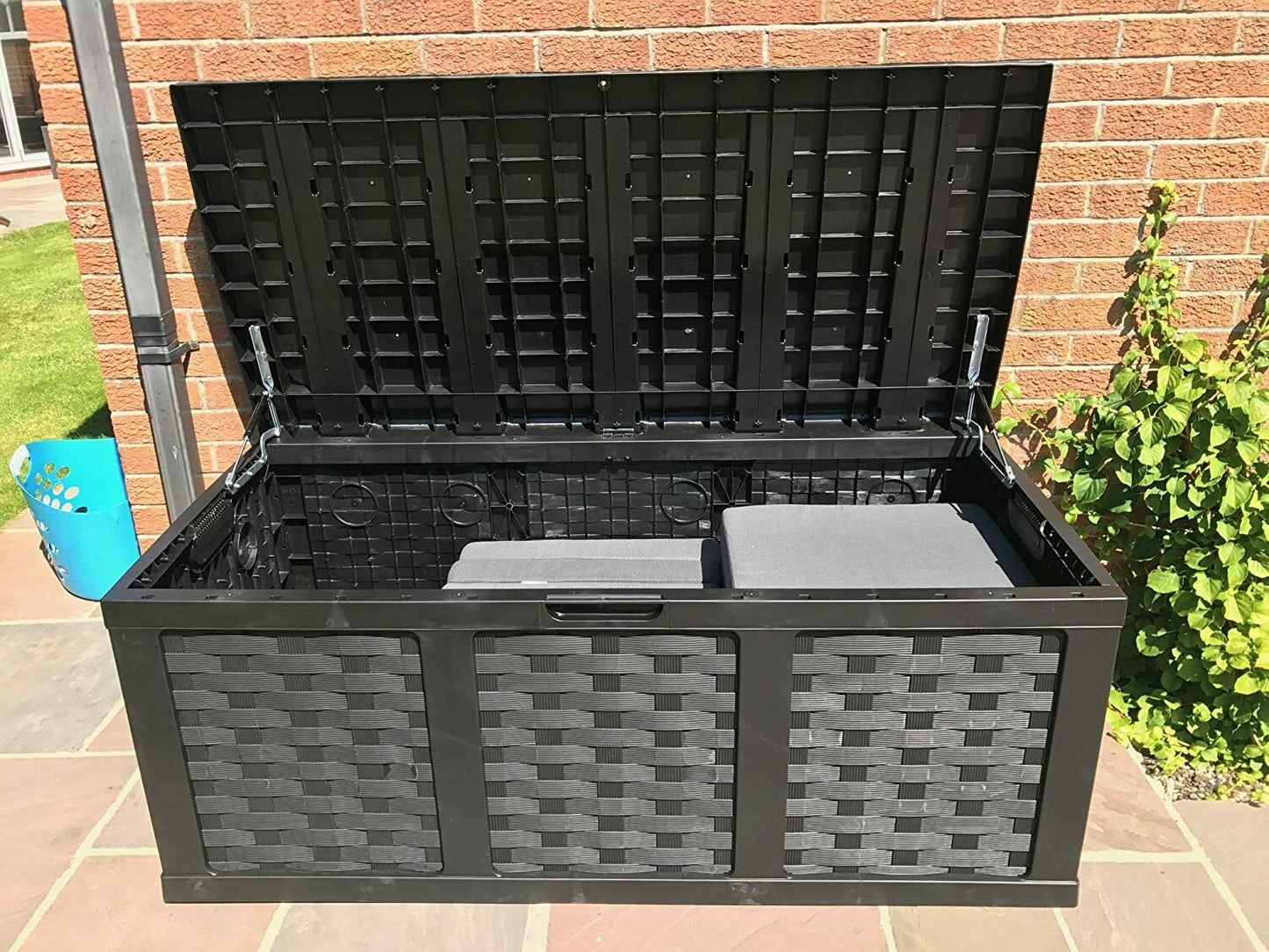 Starplast XXL Sit On Lid Rattan Effect Storge Box Black - 634L
