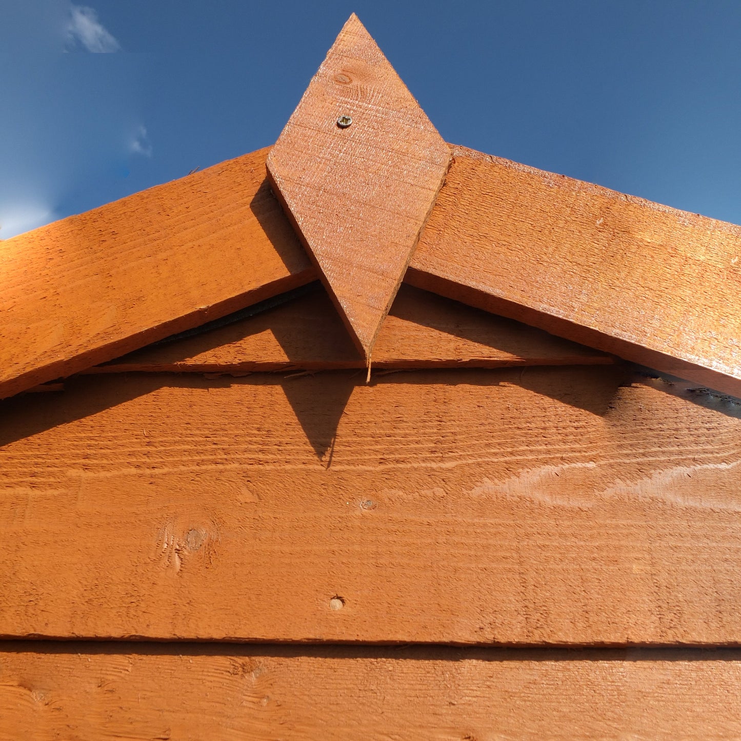 Garden Value Overlap 6 x 8 Reverse Apex Shed